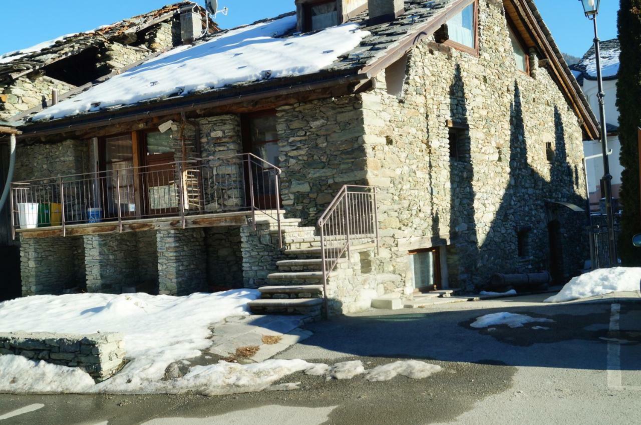 Meizon De Vic Doues Exterior photo