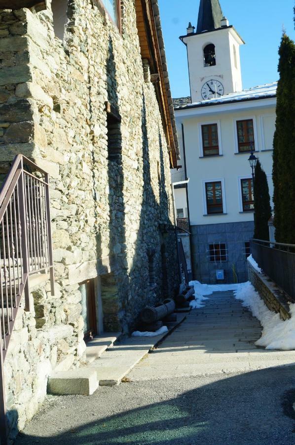 Meizon De Vic Doues Exterior photo